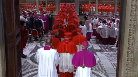 The conclave's black and white smoke indicates if there's a new pope ...