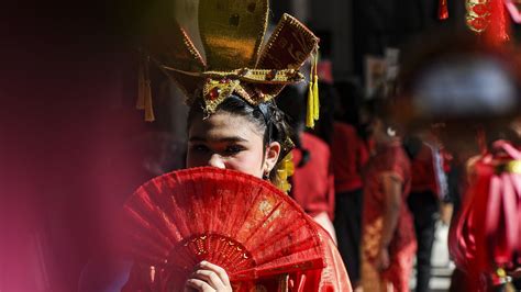 How to say Happy New Year in Chinese and what does gong hei fat choy ...