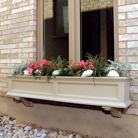 60l x 11w x 11d Exterior 56l x 7.5w x 8d interior | Window box flowers ...