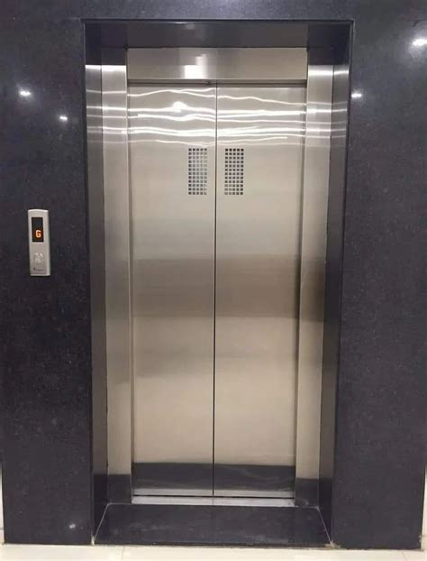 Automatic Swing Door - Ss Auto Door Trader - Wholesaler / Distributor ...