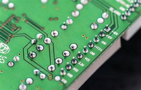 Wallpaper board, electronics, connections for mobile and desktop ...