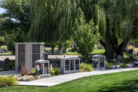 Cloverdale Funeral Home Cemetery and Cremation - Boise & Meridian, ID