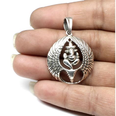 Lord Ganesha 925 Sterling Silver religious – Karizma Jewels