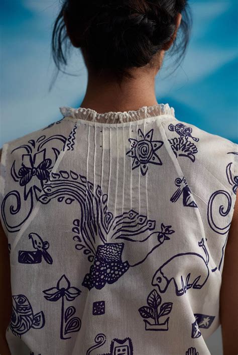 Buy Shirts for Women Online - Ciceroni