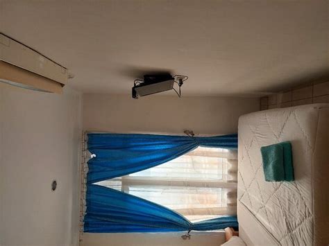 HOTEL FAMILIE 2 METRO - Hotel Reviews, Photos, Rate Comparison ...