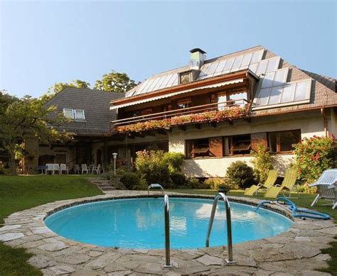 LANDHAUS AM KURPARK (Baden) - B&B Reviews, Photos, Rate Comparison ...