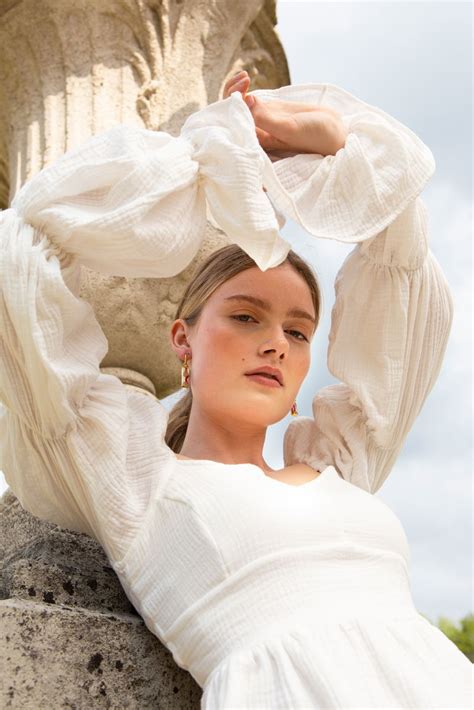 Roos | Respect Model Management