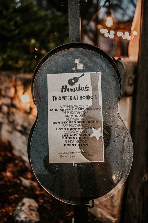 Fredericksburg Texas Online - Hondo's On Main