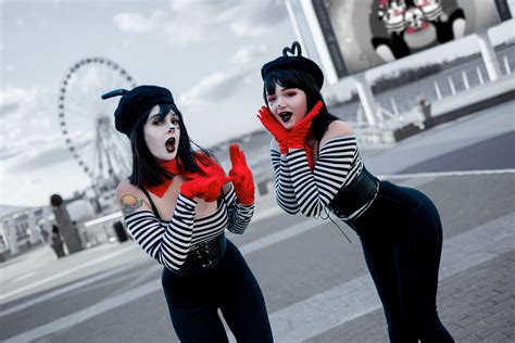 Elizawitchcosplay and Elle.chu as bonbon and chuchu : r/cosplaybabes