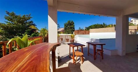 Hannah Hotel ₹ 2,058. Boracay Hotel Deals & Reviews - KAYAK