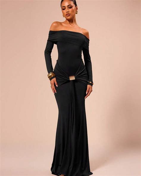 Shop Black Off-Shoulder Maxi Dress With Metal Buckle - for Women ...