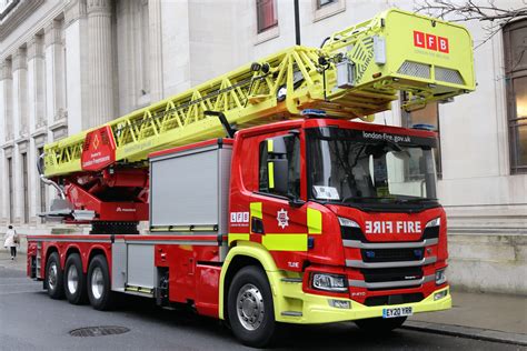 What Is The Tallest Ladder Truck at Rita Skelley blog