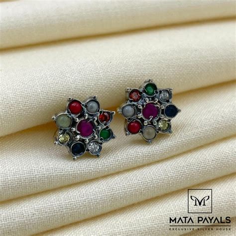 Cute Tiny Oxidised Stud – matapayals