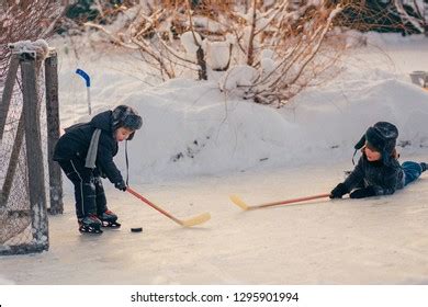 Kids Hockey 的图像结果