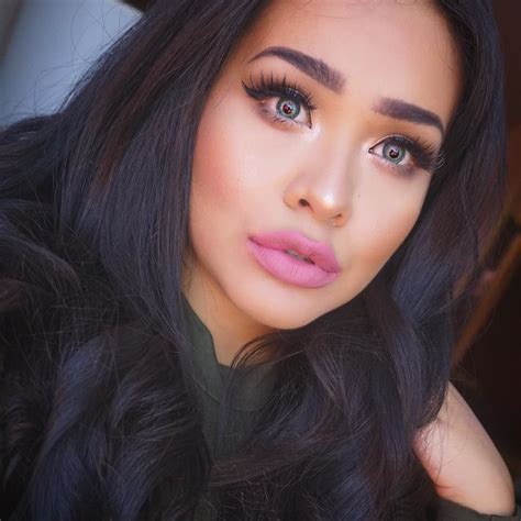 Alva Jay on Instagram: “Saturday in Vegas 🌤 makeup details: Eyes @toofaced natural eyes palette ...