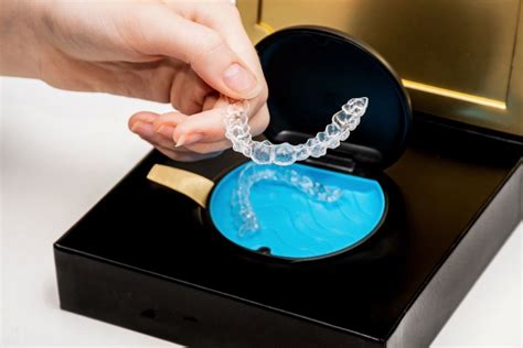 5 Best Practices to Keep Invisalign Aligners Clean & Clear