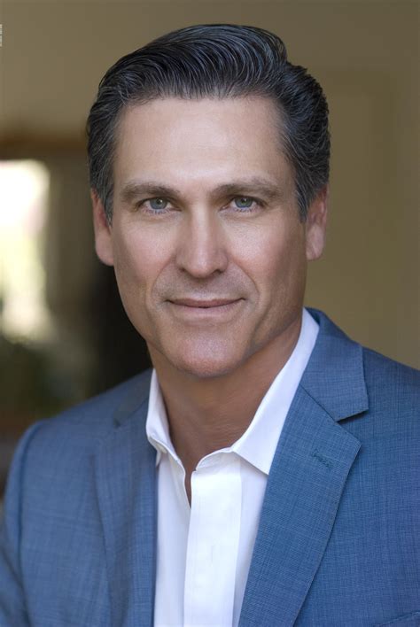 Pictures of Mark Robert Ellis