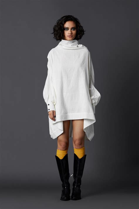 Deconstructed top - Elahe