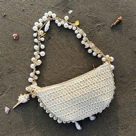 CORAL SHOULDER BAG – MARGERITA