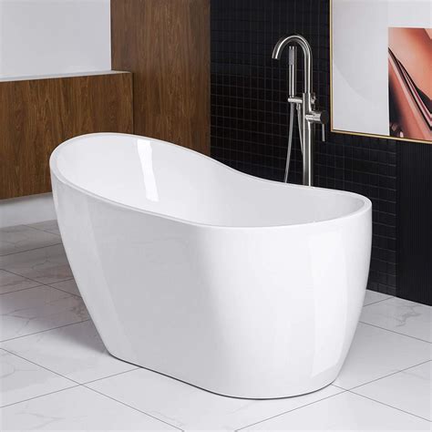10 Affordable Japanese Soaking Tubs for Your Bathroom | Storables