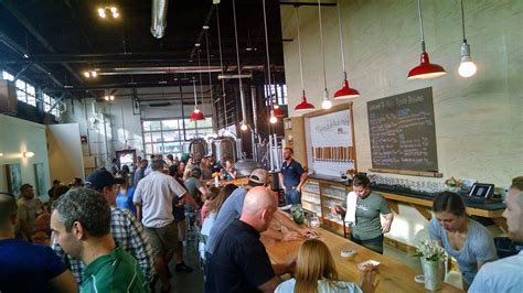 Free Range Brewing impresses with taproom, beer offerings - Axios Charlotte