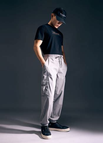 Joggers for Men | Buy best Cargo Jogger Pants for Men at Pepe Jeans