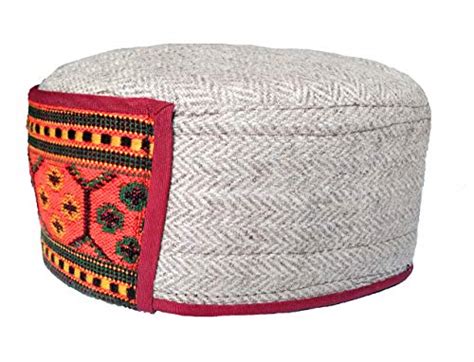 Vastraa Fusion Unisex Woolen Kullu Cap (Pack of 1) (TS0345D_Broad 4 ...