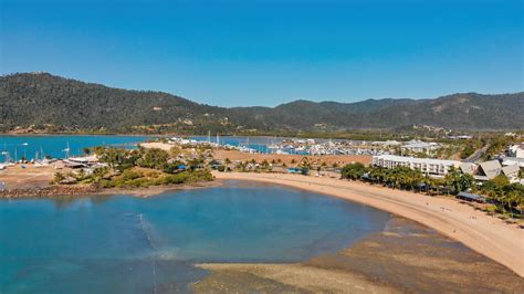 Insider's Guide to Airlie Beach, Australia | Celebrity Cruises
