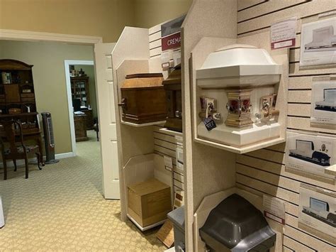 Puckett Funeral Home | Farmville VA