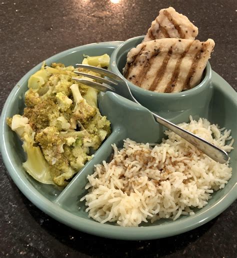 I know this meal gets a lot of hate but I kinda really do like chicken and broccoli..🫣 back to ...