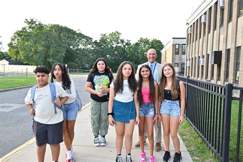 Start Of The School Year Filled With Sunshine In North Babylon - Long ...