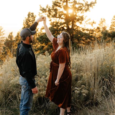 Reilly Thompson and Justin Ineck's Wedding Website