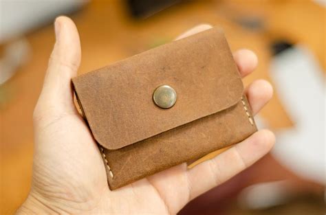 Leather Workshop - Introduction to leatherworking, Imagination Refinery ...