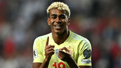 Spain 2026 World Cup squad confirmed: Lamine Yamal one of EIGHT ...