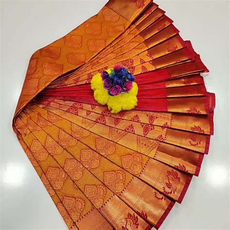 Rapier Saree – Oru Pennin Kanavu