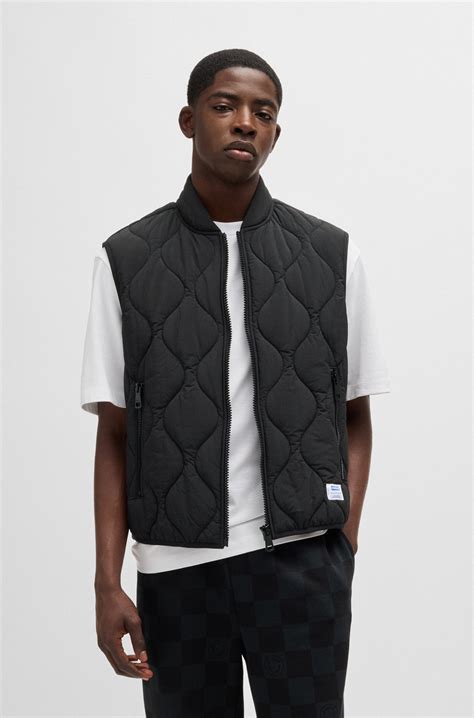 HUGO - Water-repellent quilted gilet with logo patch