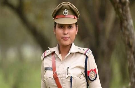 असमः 'लेडी सिंघम' के नाम से मशहूर महिला पुलिस अधिकारी की सड़क हादसे में ...