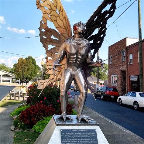Mothman Statue in Point Pleasant, WV (5 Photos)