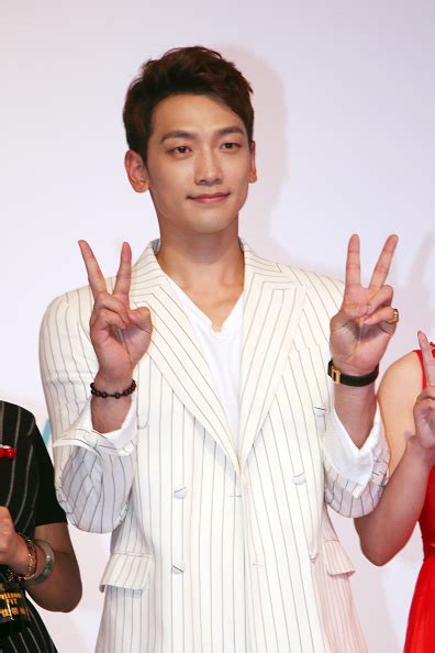 South Korean singer Rain's parents accused of fraud - IBTimes India