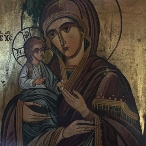 Painting of virgin mary and jesus christ on wall | Premium Photo