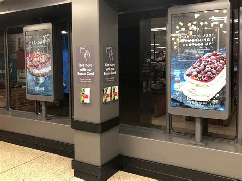 How Digital Signage Can Reduce Your Marketing Costs - India's Most ...