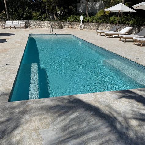 THE POTLATCH CLUB BOUTIQUE RESORT (Governor's Harbour) - Villa Reviews ...