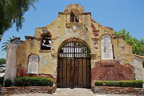Voyagers: Mission San Gabriel Arcángel 歷史建築區