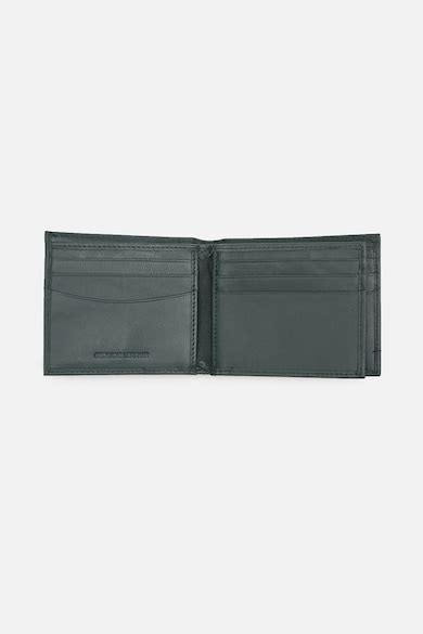 Buy Men Green Textured Leather Wallet Online - 39733244 | Peter England