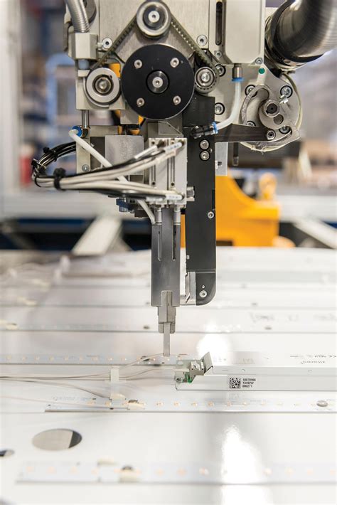 LED Light Technology 的图像结果