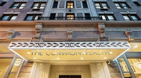 THE COMMONWEALTH (Richmond) - Hotel Reviews, Photos, Rate Comparison ...
