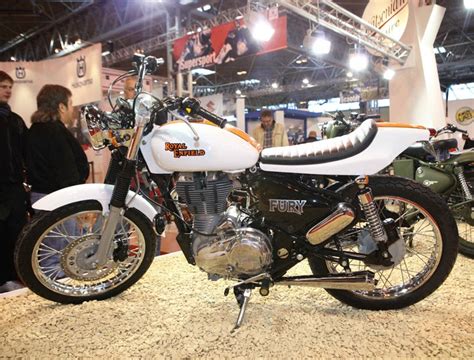 ROYAL ENFIELD MOTORCYCLES: New 2011 Royal Enfield Fury revealed for ...
