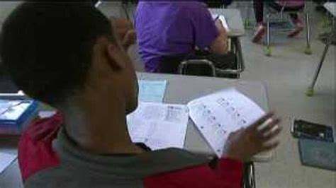 Dorn calls for state tests scores as part of teacher evaluations | FOX ...