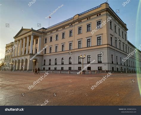 103,161 Det Kongelige Slott Royalty-Free Images, Stock Photos & Pictures | Shutterstock