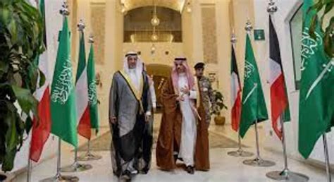 Saudi, Kuwaiti FMs Meet at Munich Security Conference | Leaders